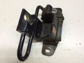 bontott VW PHAETON Bal hátsó Alsó Zsanér