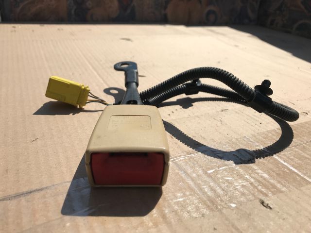 bontott VW PHAETON Bal hátsó Biztonsági Öv Csat