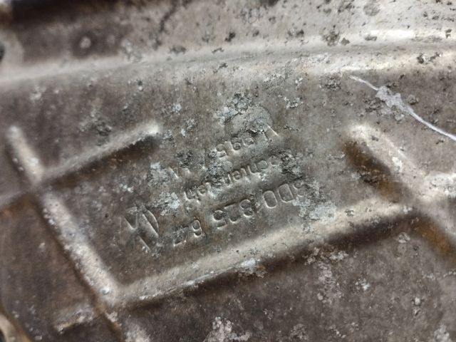 bontott VW PHAETON Bal hátsó Dobbetét (Kerékjárati, Műanyag)