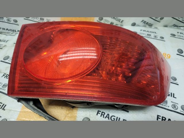 bontott VW PHAETON Bal Külső Hátsó Lámpa