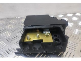 bontott VW PHAETON Biztosítéktábla Doboz