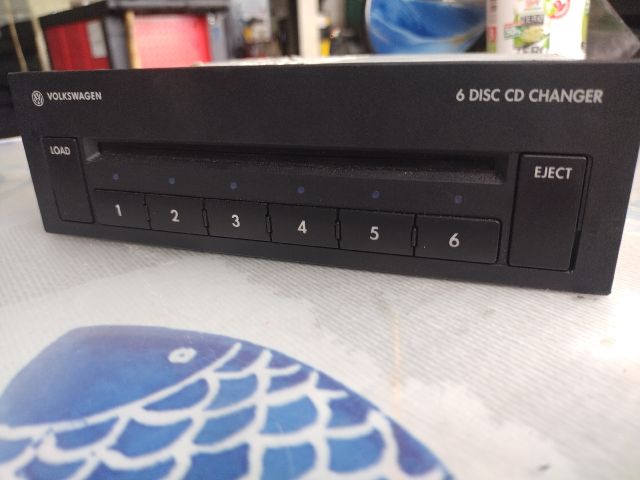 bontott VW PHAETON CD / DVD Tár