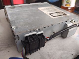 bontott VW PHAETON CD / DVD Tár