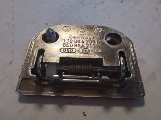 bontott VW PHAETON Csomagrögzítő