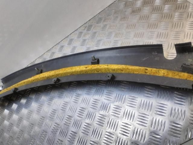 bontott VW PHAETON Csomagtérajtó Díszléc