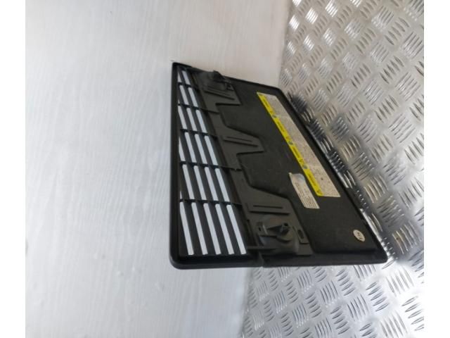 bontott VW PHAETON Csomagtérajtó Díszléc