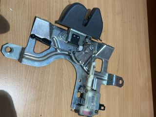 bontott VW PHAETON Csomagtérajtó Zárszerkezet