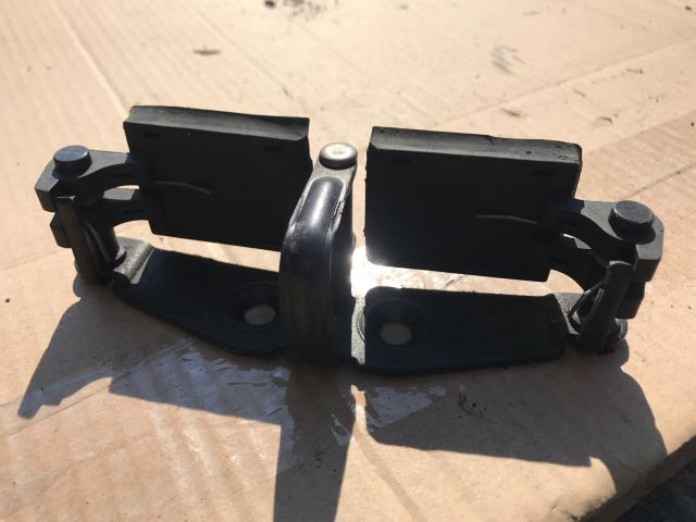 bontott VW PHAETON Csomagtérajtó Zárszerkezet