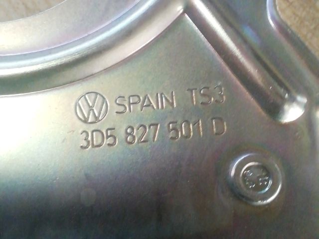 bontott VW PHAETON Csomagtérajtó Zárszerkezet