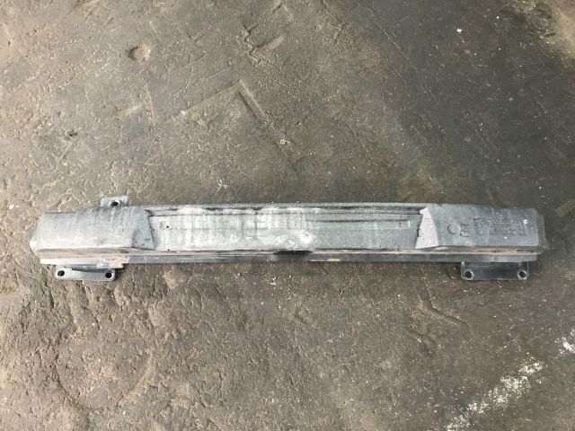 bontott VW PHAETON Első Lökhárító Merevítő (Fém)