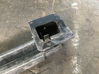 bontott VW PHAETON Első Lökhárító Merevítő (Fém)