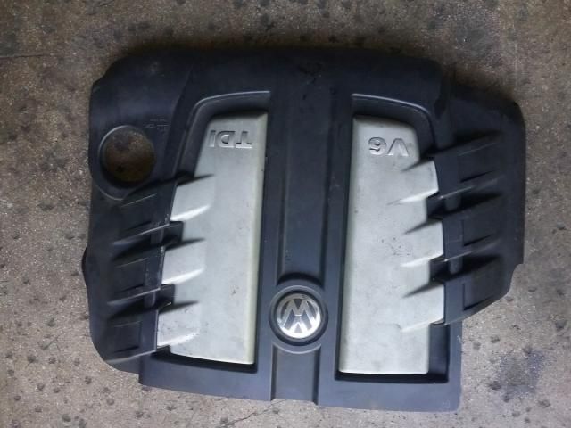 bontott VW PHAETON Felső Hűtőburkolat