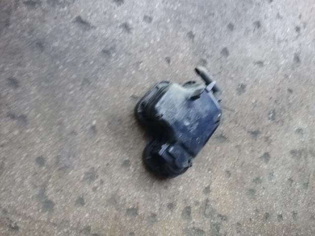 bontott VW PHAETON Fényszóró Lámpabúra Fedél