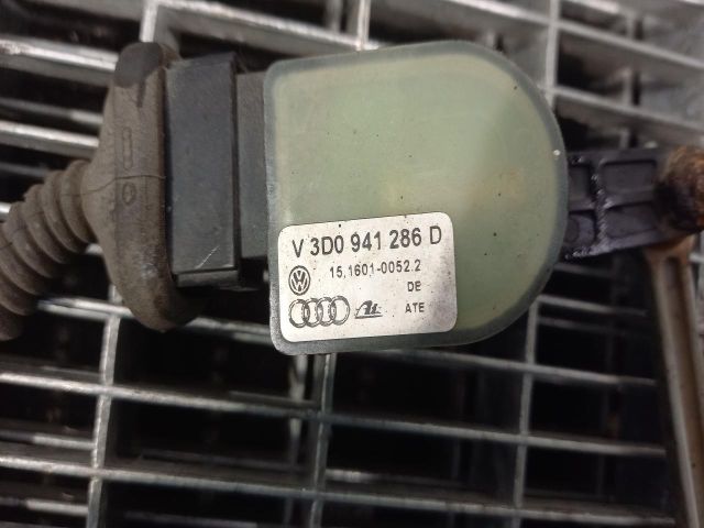 bontott VW PHAETON Fényszórómagasság Állító Motor (Pozíciófüggetlen)