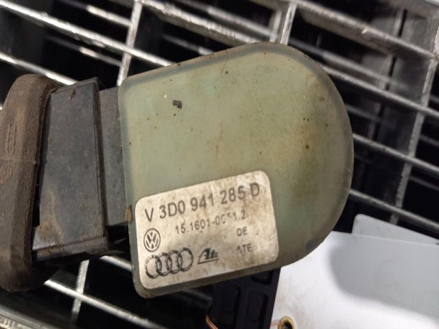 bontott VW PHAETON Fényszórómagasság Állító Motor (Pozíciófüggetlen)