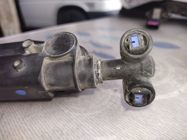 bontott VW PHAETON Fényszórómosó Fúvóka (Pozíciófüggetlen)