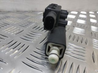 bontott VW PHAETON Fényszórómosó Szivattyú