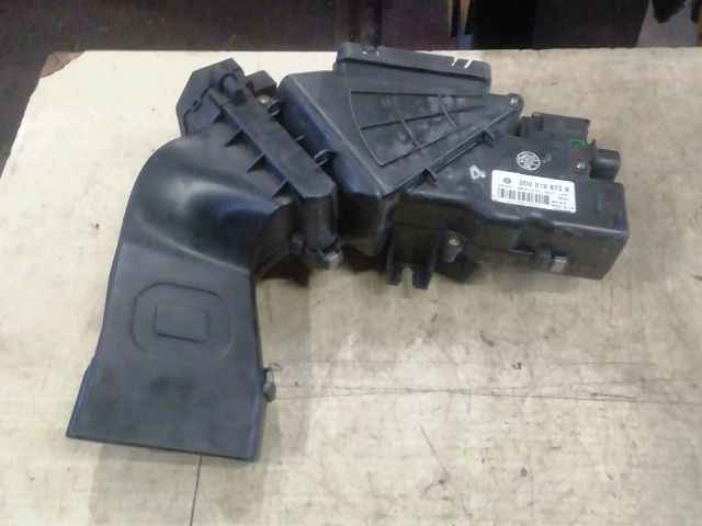 bontott VW PHAETON Fűtőradiátor (Elektromos)