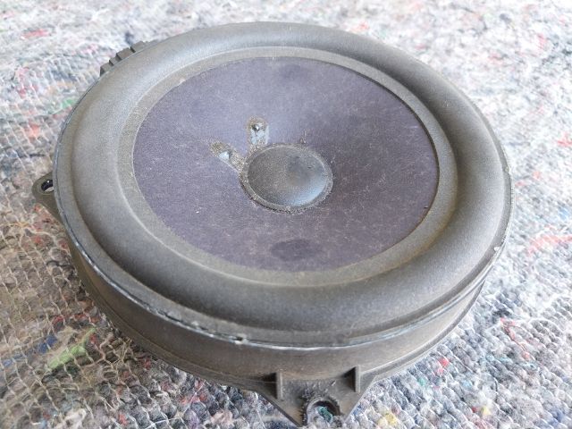 bontott VW PHAETON Hangszóró (Pozíciófüggetlen)