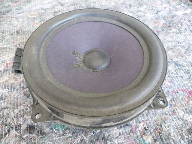 bontott VW PHAETON Hangszóró (Pozíciófüggetlen)