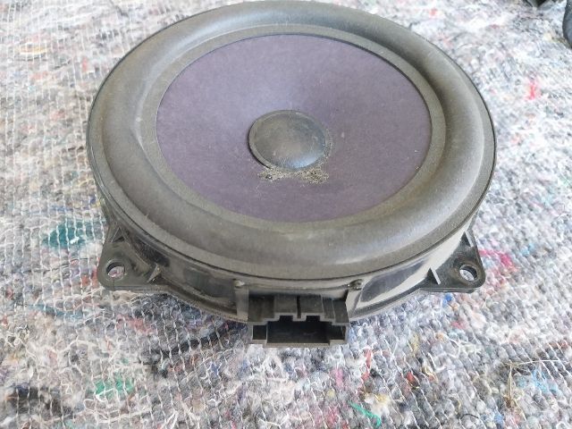 bontott VW PHAETON Hangszóró (Pozíciófüggetlen)