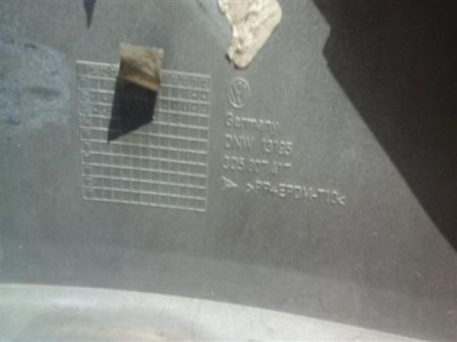 bontott VW PHAETON Hátsó Lökhárító (Üresen)