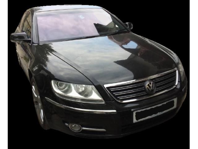 bontott VW PHAETON Hátsó Lökhárító (Üresen)