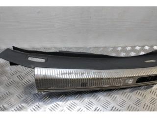 bontott VW PHAETON Hátsó Szélvédő Díszléc Alsó