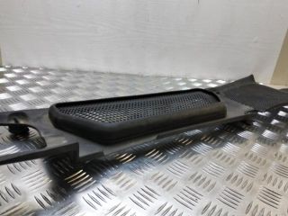 bontott VW PHAETON Hűtőrács