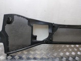 bontott VW PHAETON Hűtőrács