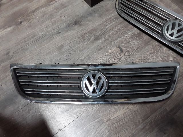 bontott VW PHAETON Hűtőrács