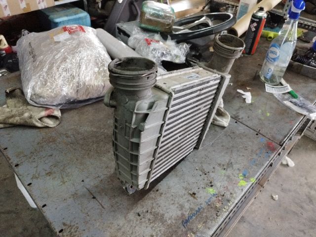 bontott VW PHAETON Intercooler