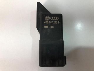 bontott VW PHAETON Izzító Relé