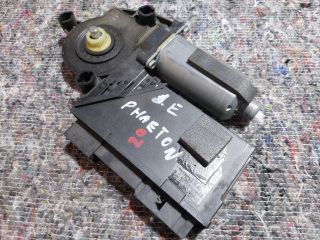 bontott VW PHAETON Jobb első Ablakemelő Motor