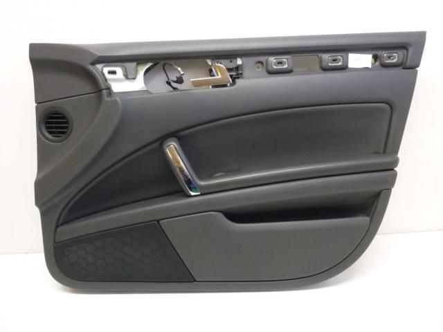 bontott VW PHAETON Jobb első Ajtó Kárpit