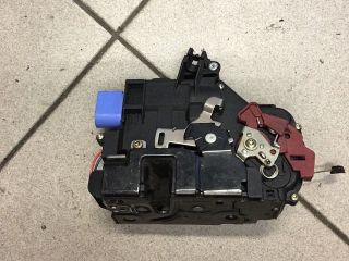 bontott VW PHAETON Jobb első Ajtózár