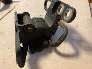 bontott VW PHAETON Jobb első Alsó Zsanér