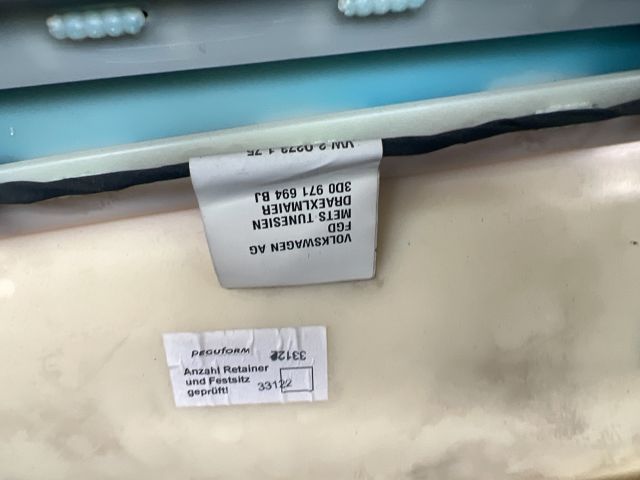 bontott VW PHAETON Jobb hátsó Ajtó Kárpit