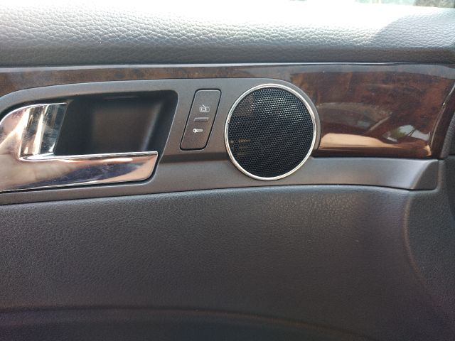 bontott VW PHAETON Jobb hátsó Ajtó (Részeivel)