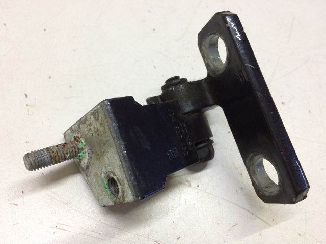 bontott VW PHAETON Jobb hátsó Felső Zsanér