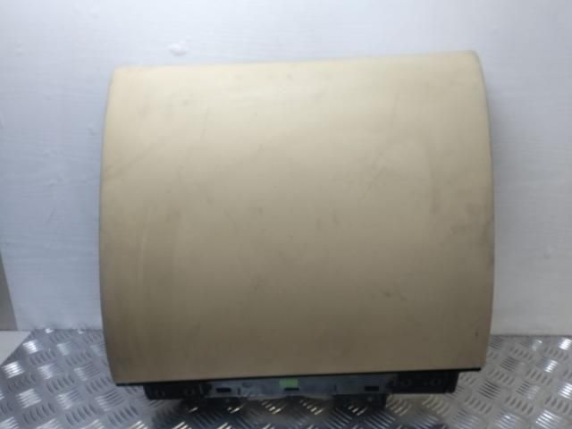 bontott VW PHAETON Kesztyűtartó