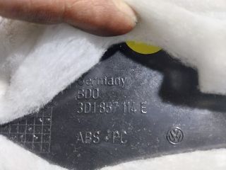 bontott VW PHAETON Kesztyűtartó