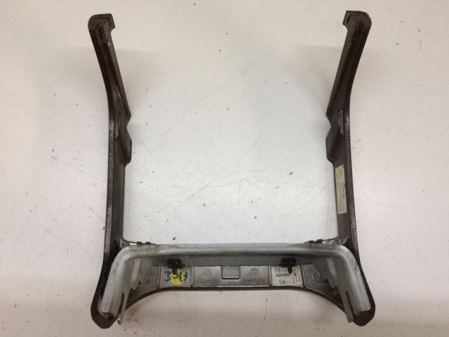 bontott VW PHAETON Középkonzol Keret