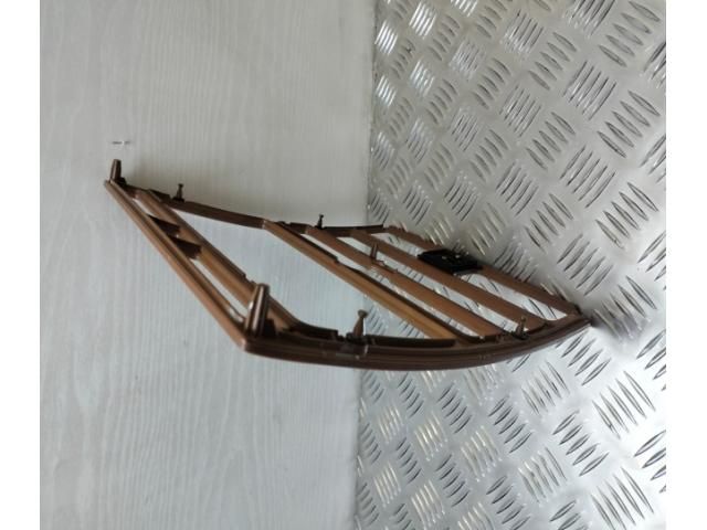 bontott VW PHAETON Középkonzol Keret