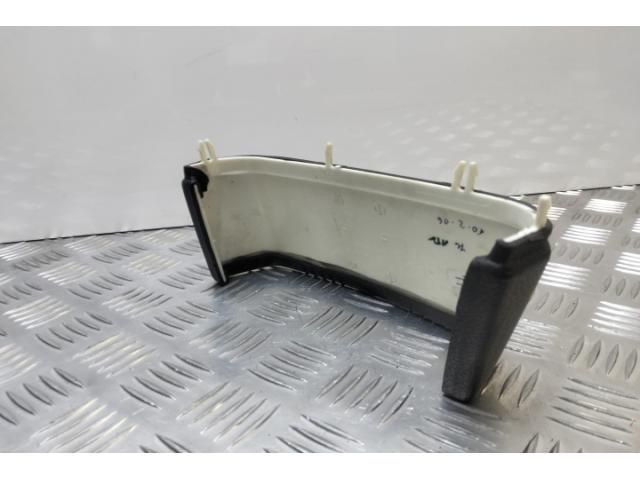 bontott VW PHAETON Középső Műszerfal Díszléc