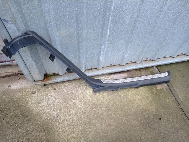 bontott VW PHAETON Küszöb Burkolat