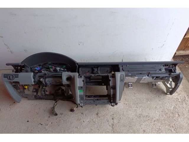 bontott VW PHAETON Műszerfal Héj