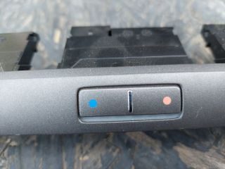 bontott VW PHAETON Műszerfal Szellőző Kapcsoló