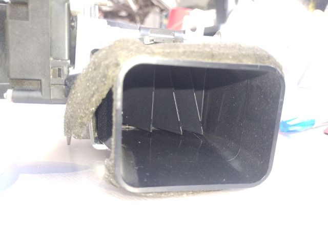 bontott VW PHAETON Műszerfal Szellőző Kapcsoló