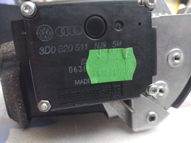 bontott VW PHAETON Műszerfal Szellőző Kapcsoló